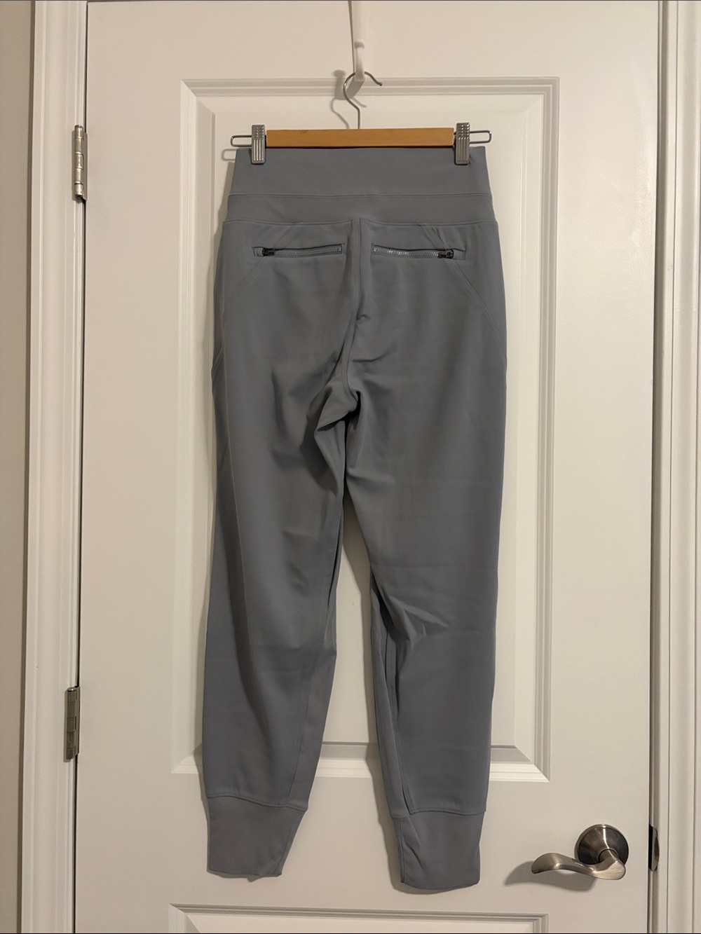 Athleta Venice Jogger Grey - Picture 3 of 4